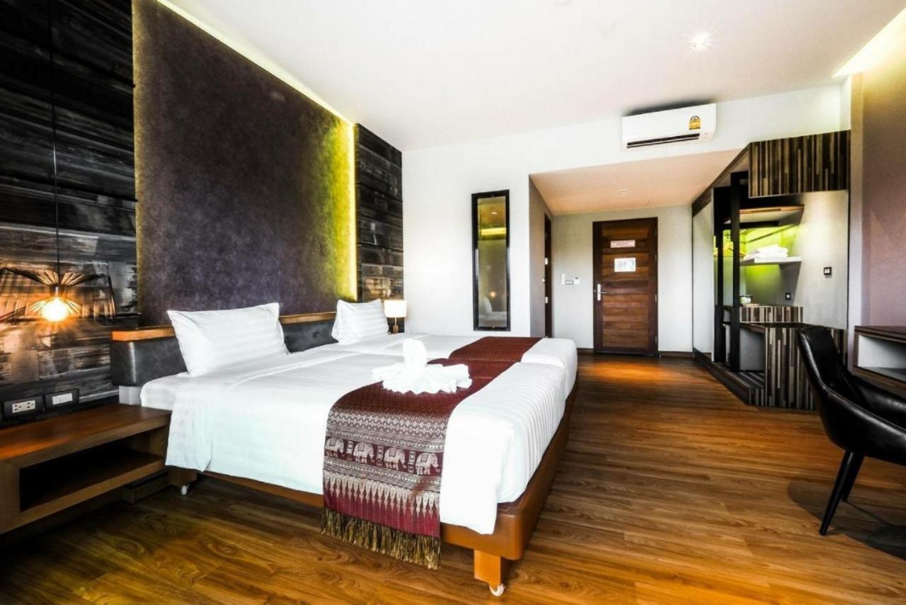 The Glory Gold Hotel Khao Lak Exterior photo