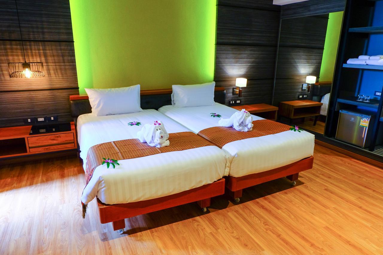 The Glory Gold Hotel Khao Lak Exterior photo