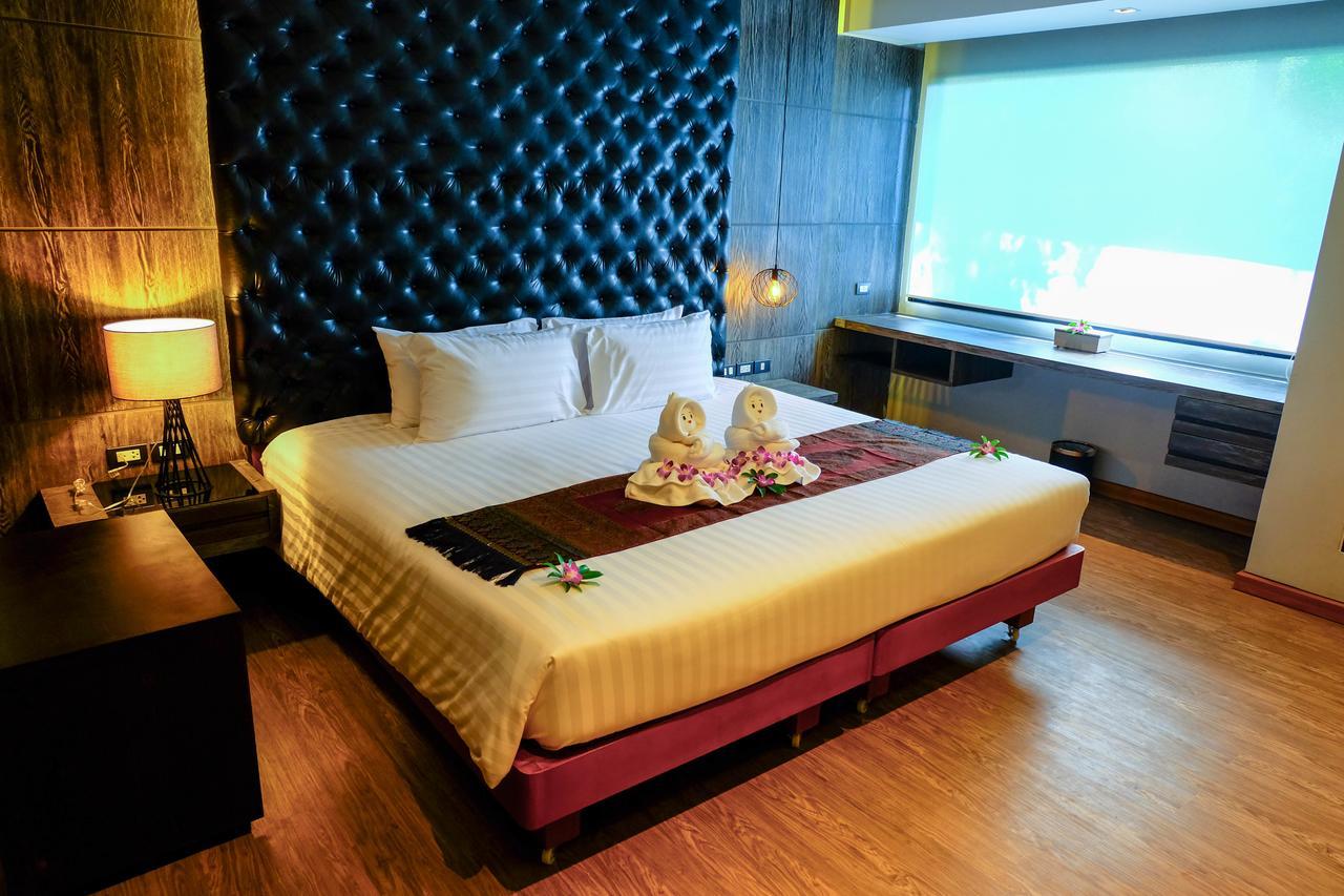 The Glory Gold Hotel Khao Lak Exterior photo